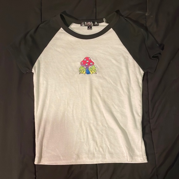 ⭒ mushroom baby tee - Picture 1 of 3